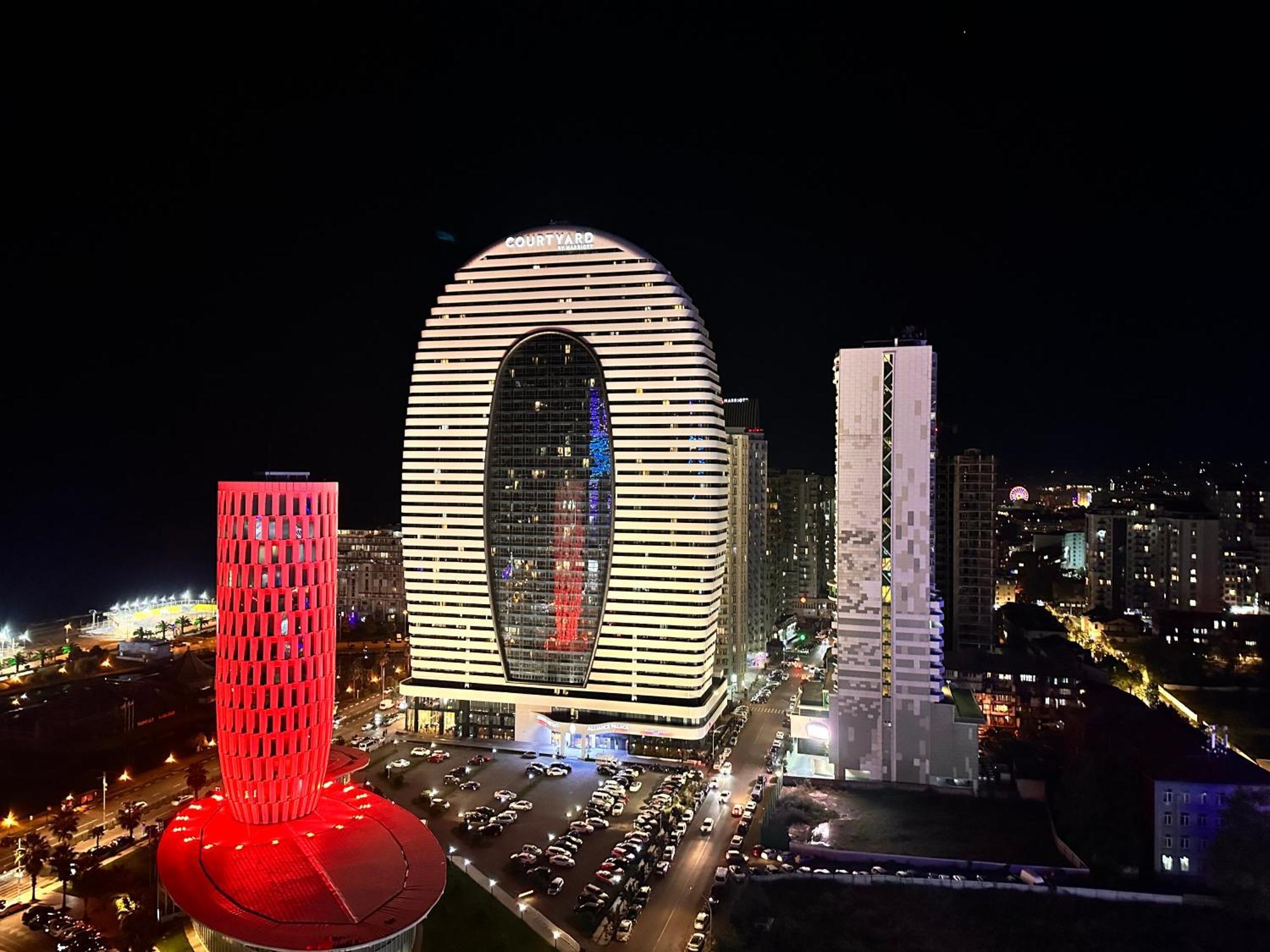 Batumi Orbi City Apart Hotel Esterno foto