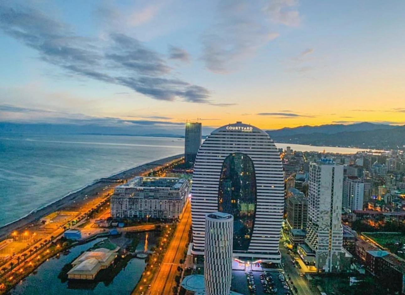 Batumi Orbi City Apart Hotel Esterno foto